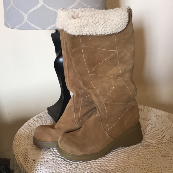 BONGO Shoes - Bongo Women’s sz 7 boots like new